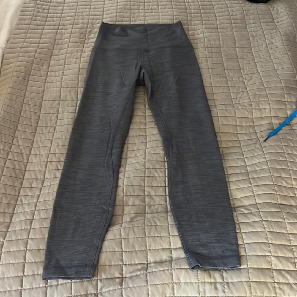 Lululemon Wunder Under leggings